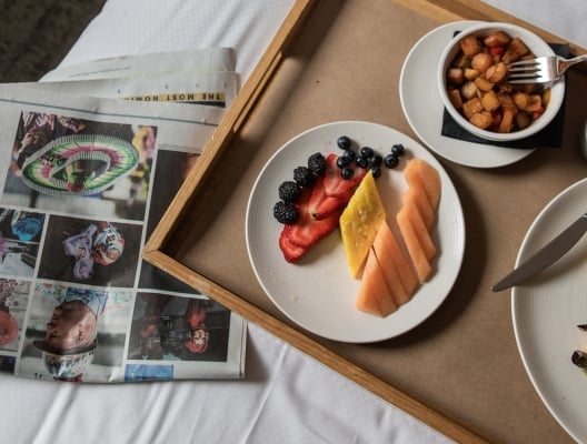 breakfast in hotel bed